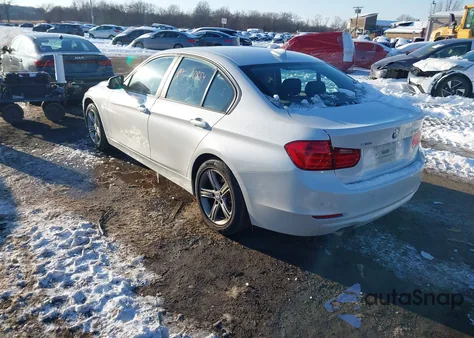 2013 BMW 328I xDrive z USA, uszkodzony, nr VIN WBA3B5C53DF592988